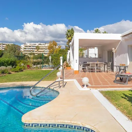 Guadalmina Golf Con Piscina Privada Holiday home